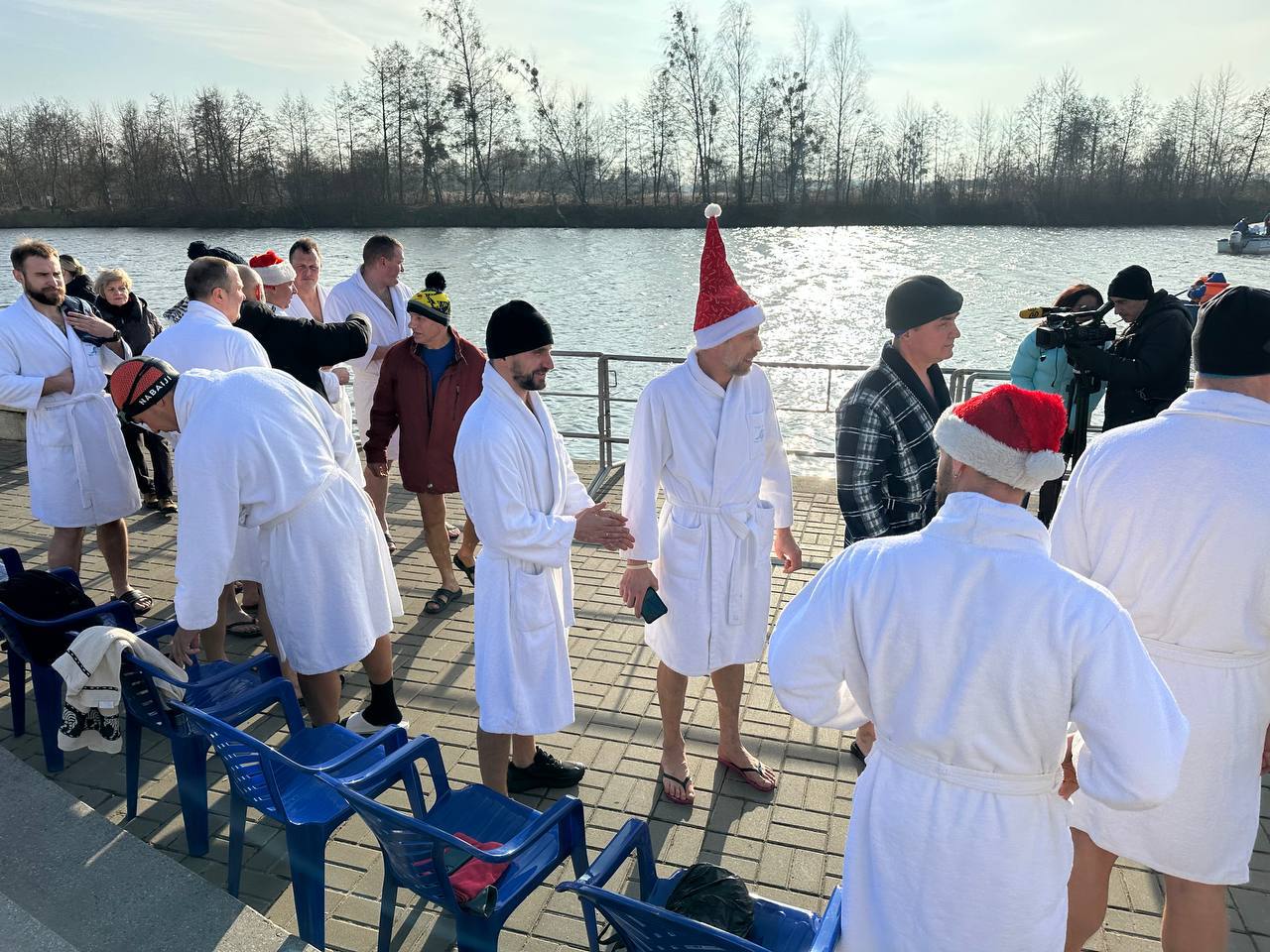 В Бресте сегодня происходит фестиваль «Брэсцкiя забавы». Во сколько фейерверк и лазерное шоу?