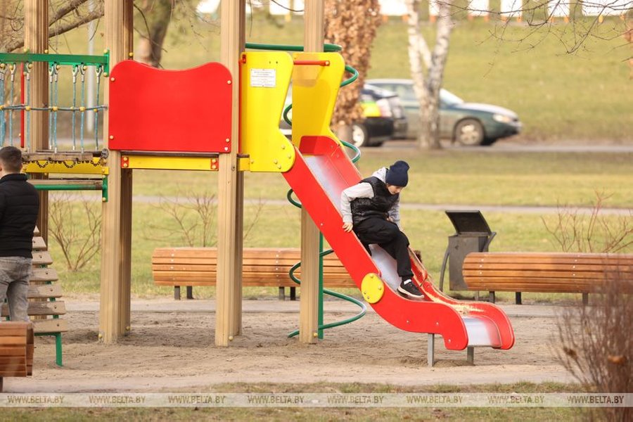 Как вам зима? Сегодня в Бресте столбик термометра достиг отметки +11°С