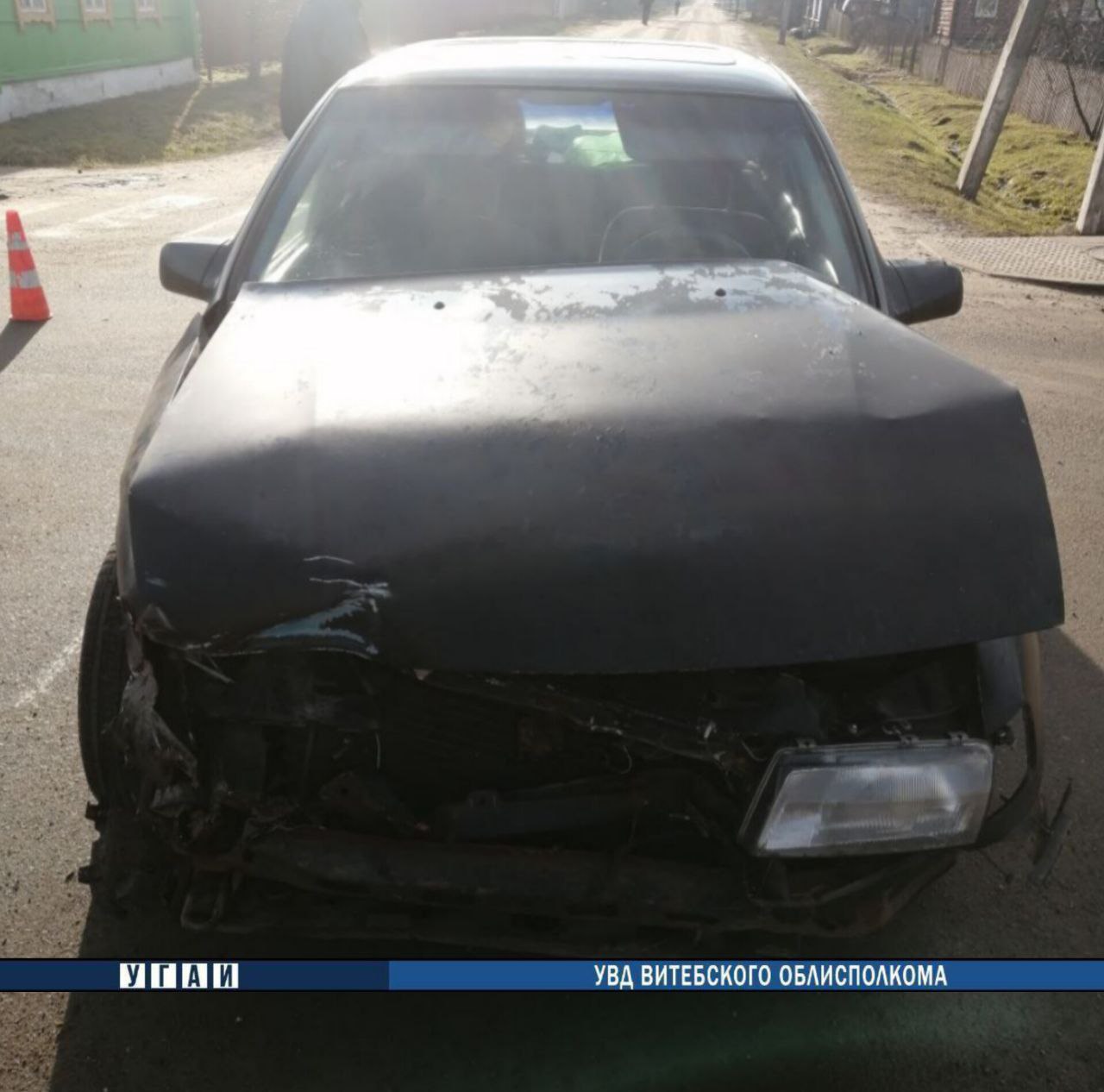 В Беларуси прицеп легковушки сбил пешехода на обочине. Как это случилось?