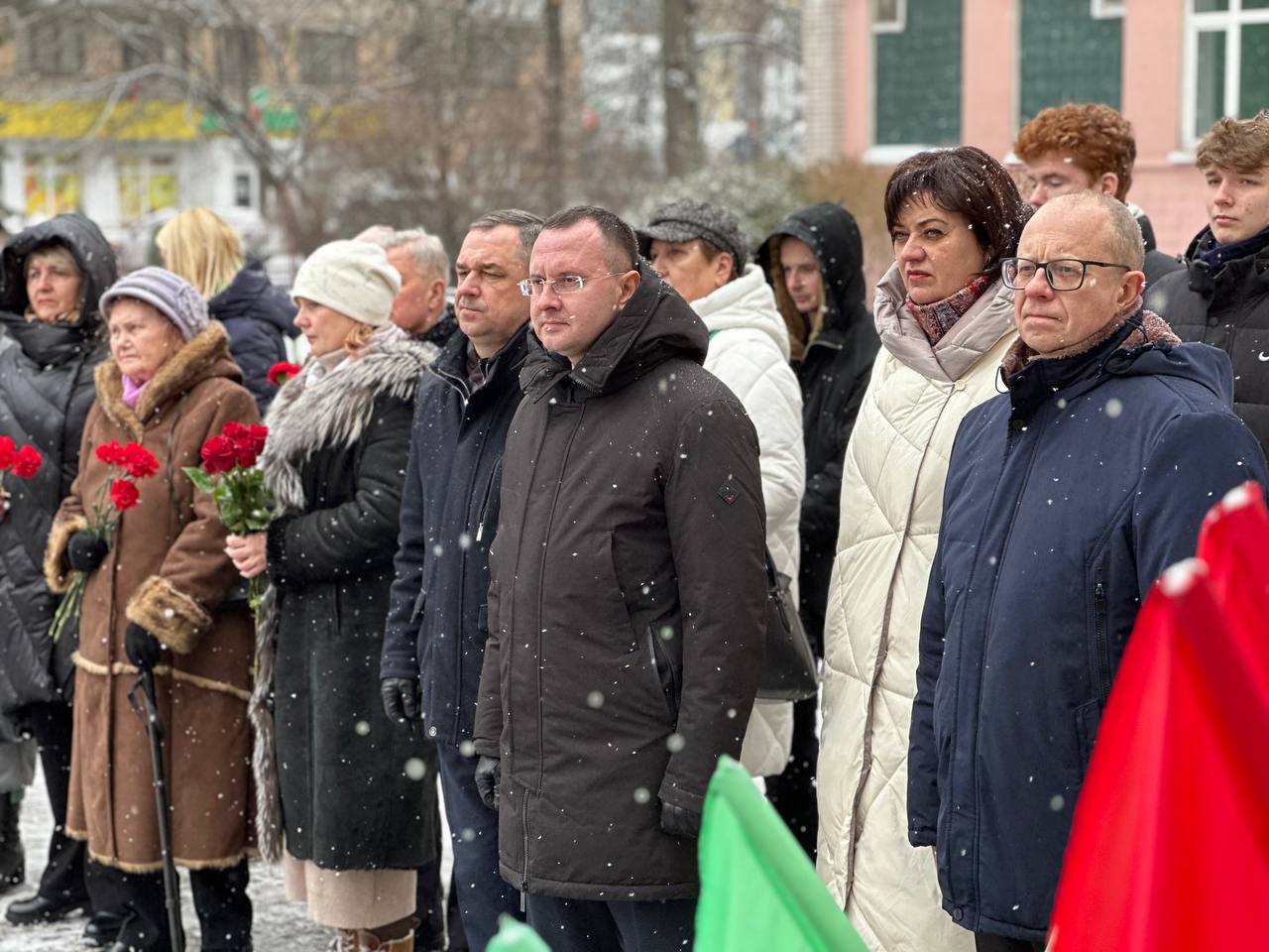 На здании СШ № 9 в Бресте появилась мемориальная доска, посвященная защитнику Брестской крепости