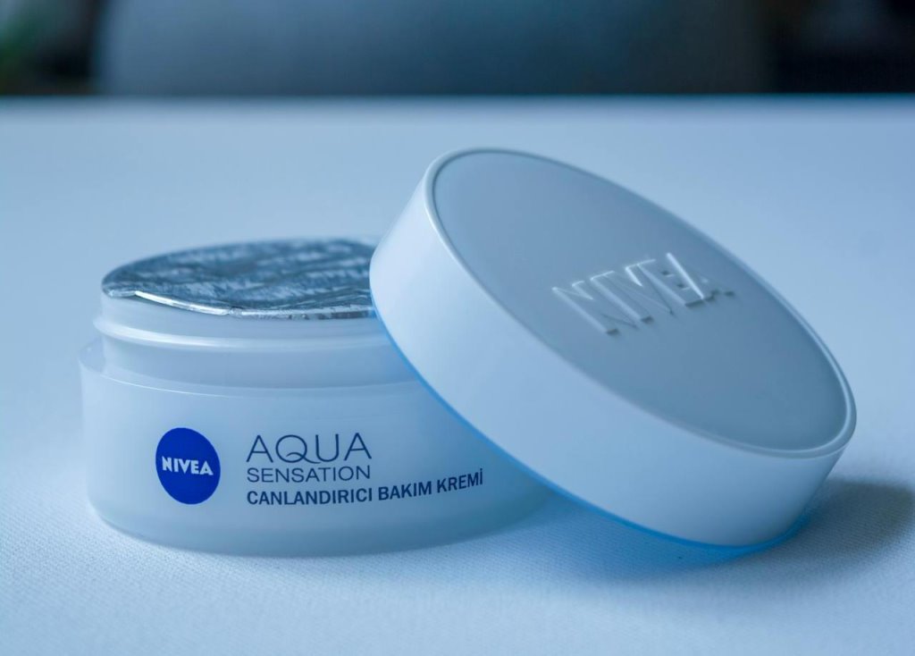 Skoda, Nivea и другие. В налоговой назвали сумму штрафов за запрещенные товары