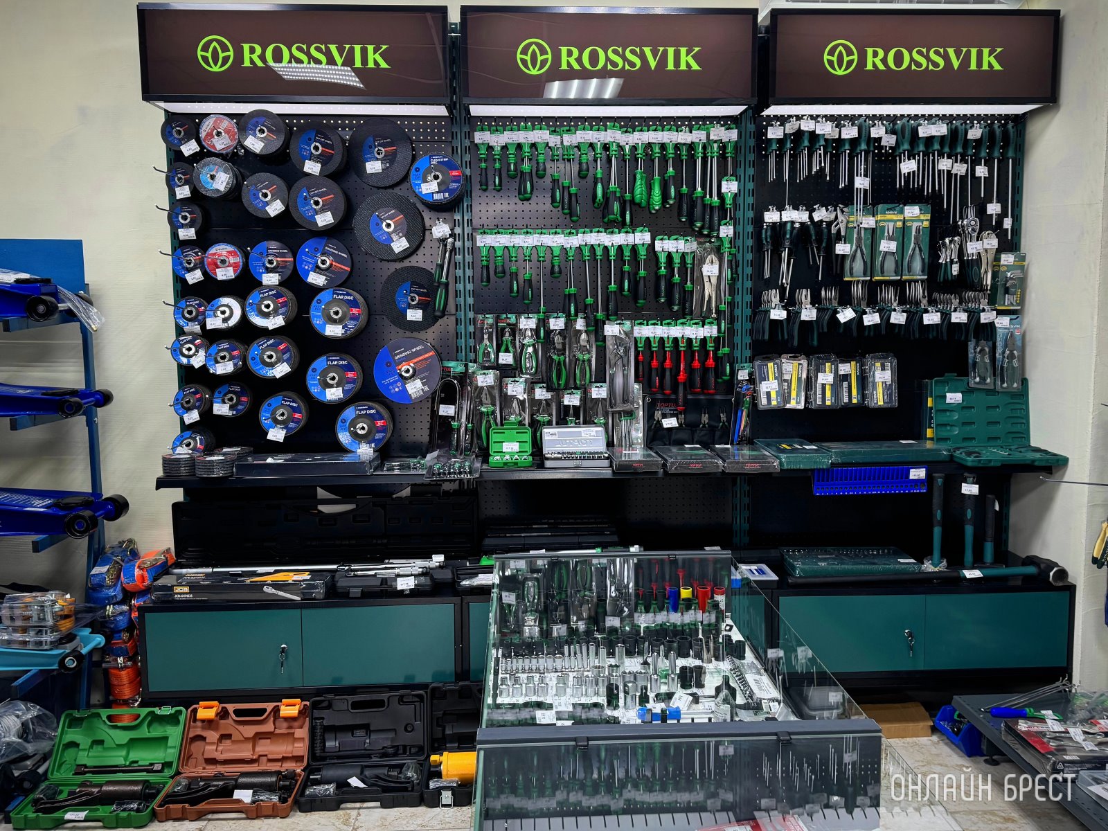 Шиномонтаж, СТО и огромный Автомагазин теперь в д. Федьковичи!