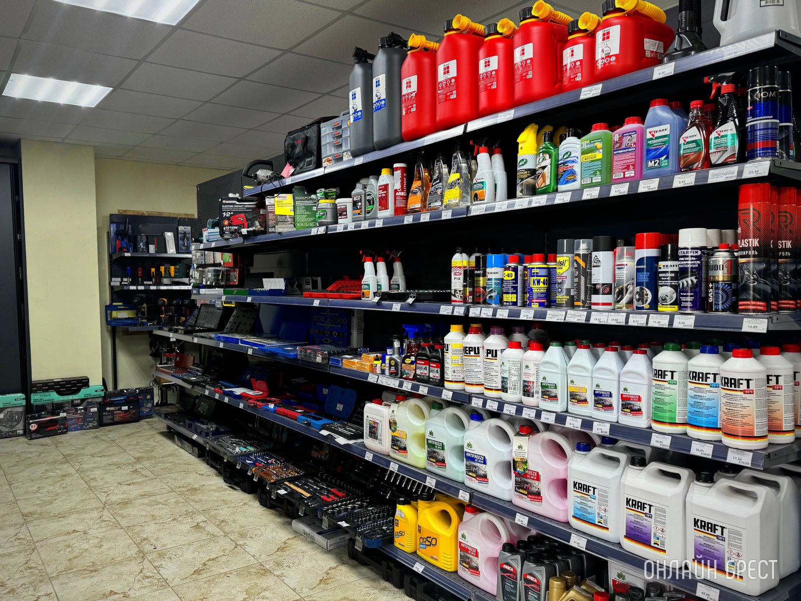 Шиномонтаж, СТО и огромный Автомагазин теперь в д. Федьковичи!