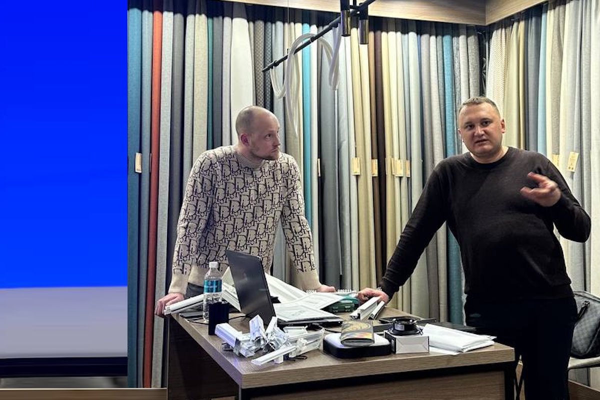 Брест стал площадкой для примирения: брестские мастера натяжных потолков и производители штор нашли общий язык