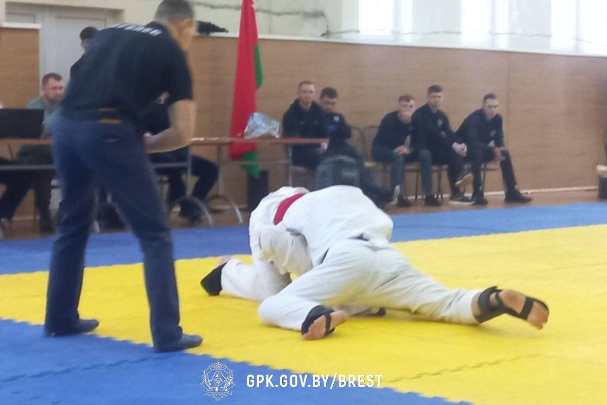Брестские пограничники — серебряные призеры чемпионата по рукопашному бою