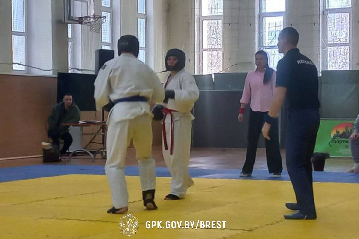 Брестские пограничники — серебряные призеры чемпионата по рукопашному бою