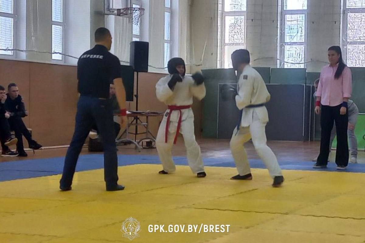 Брестские пограничники — серебряные призеры чемпионата по рукопашному бою