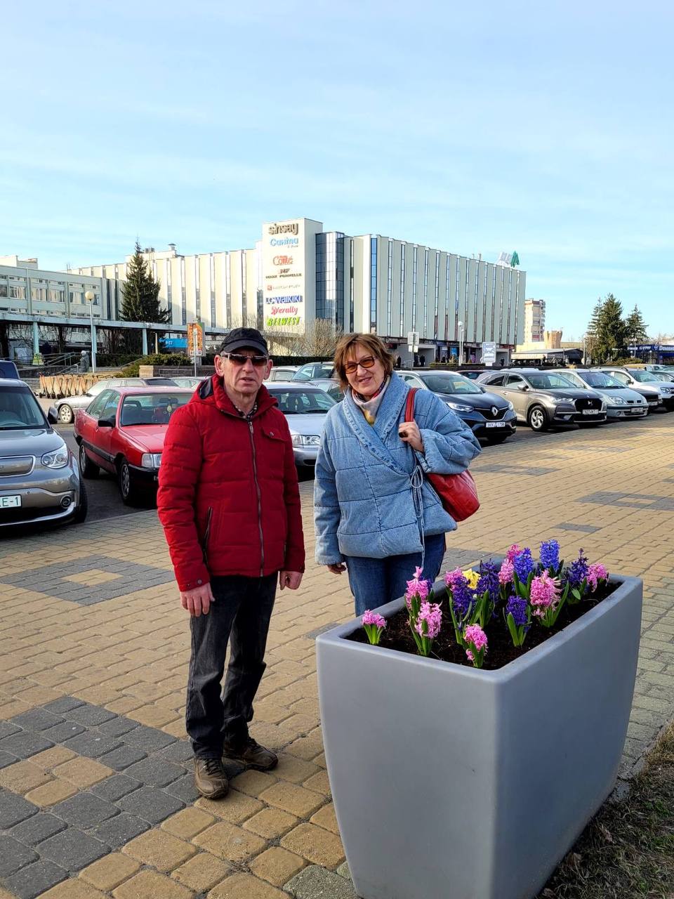 Брест расцветает к 8 Марта