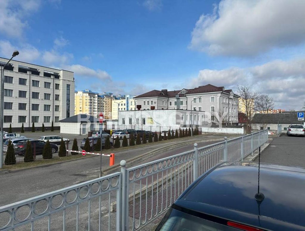 В Бресте на аукцион выставили здание банка