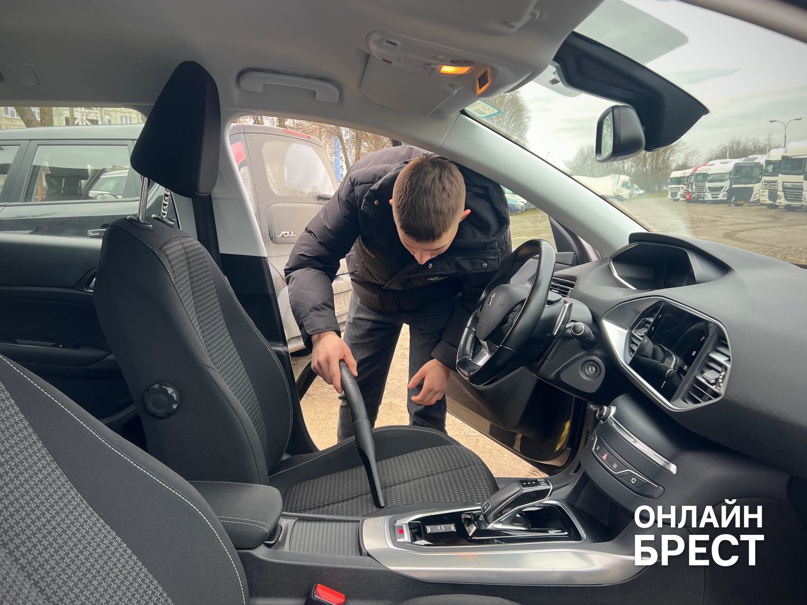 100 авто в 27 лет: история автоплощадки GrandAuto Brest от создателя Алексея