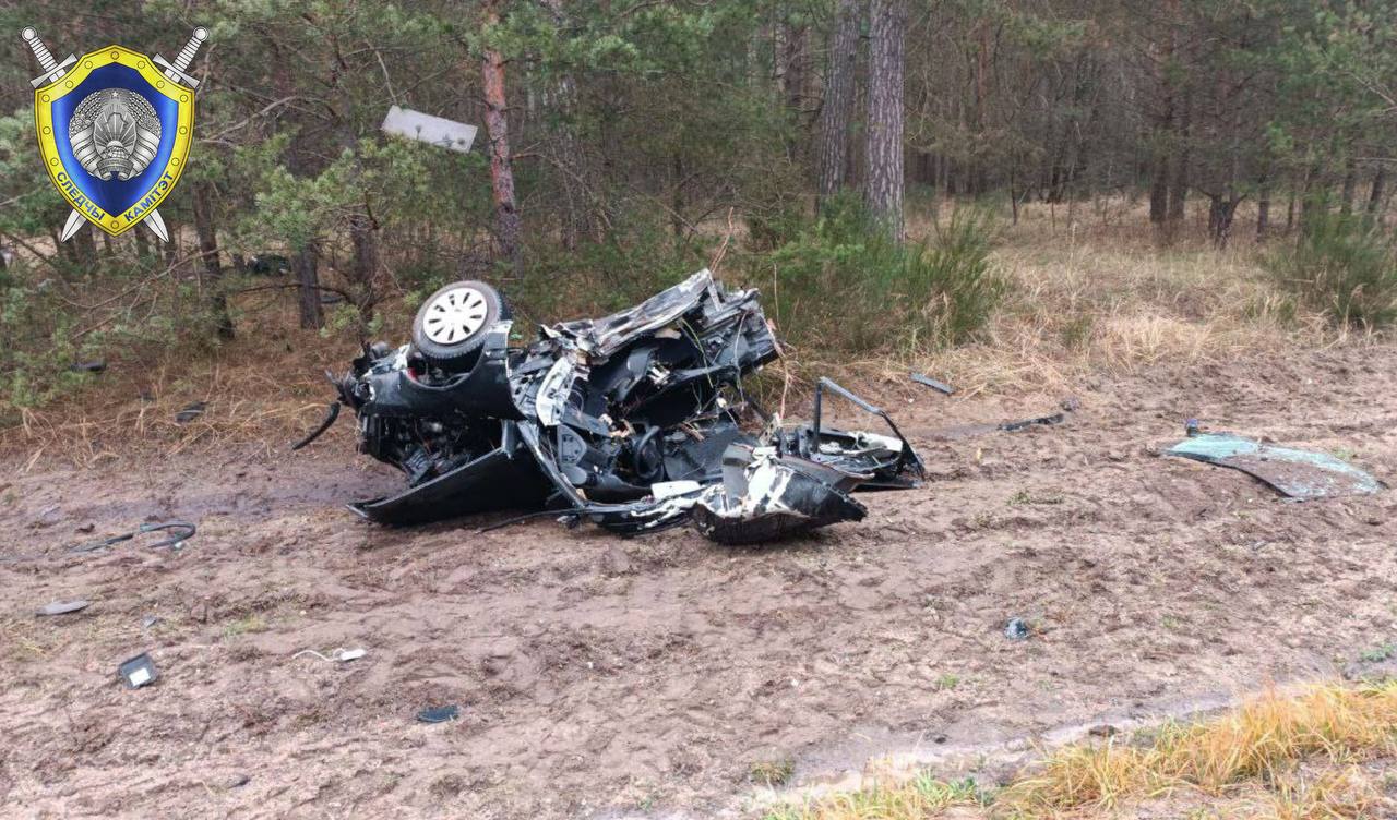 Страшная авария под Слонимом: при столкновении Audi и Volkswagen погибли 4 человека