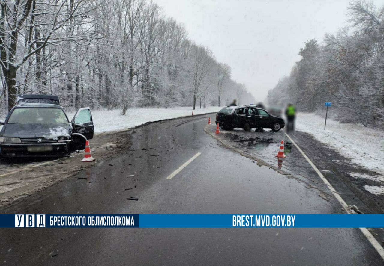 Лобовое столкновение под Кобрином — подробности ДТП