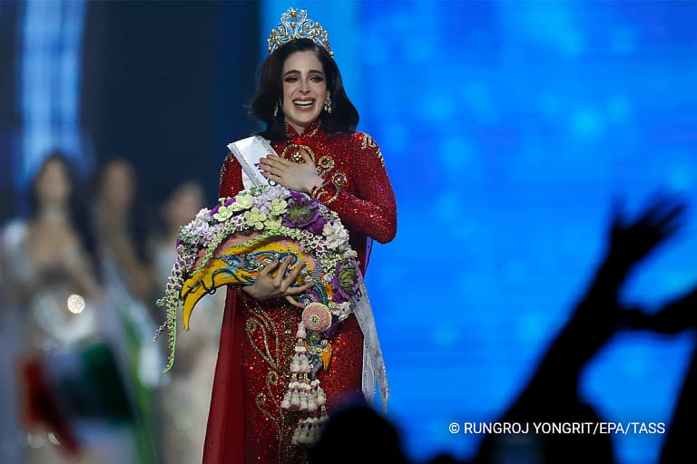 Новой Мисс Вселенная стала красавица из Мексики