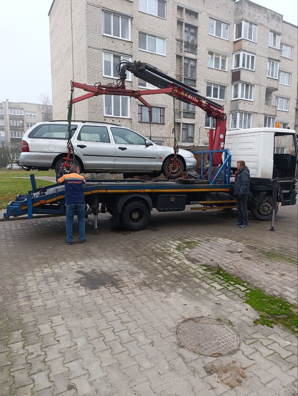 216 «автохламов» выявили в Ленинском районе Бреста за год. Что с ними сделали?