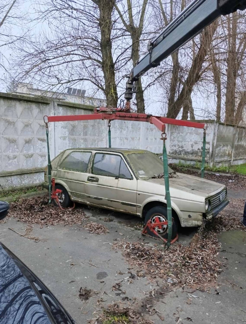 216 «автохламов» выявили в Ленинском районе Бреста за год. Что с ними сделали?