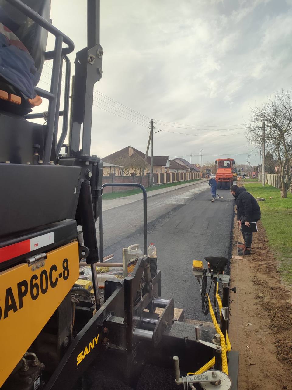 Улица Павловская в Бресте получила новый асфальт