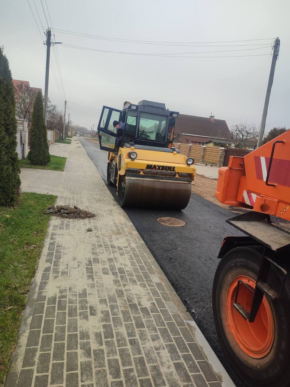 Улица Павловская в Бресте получила новый асфальт