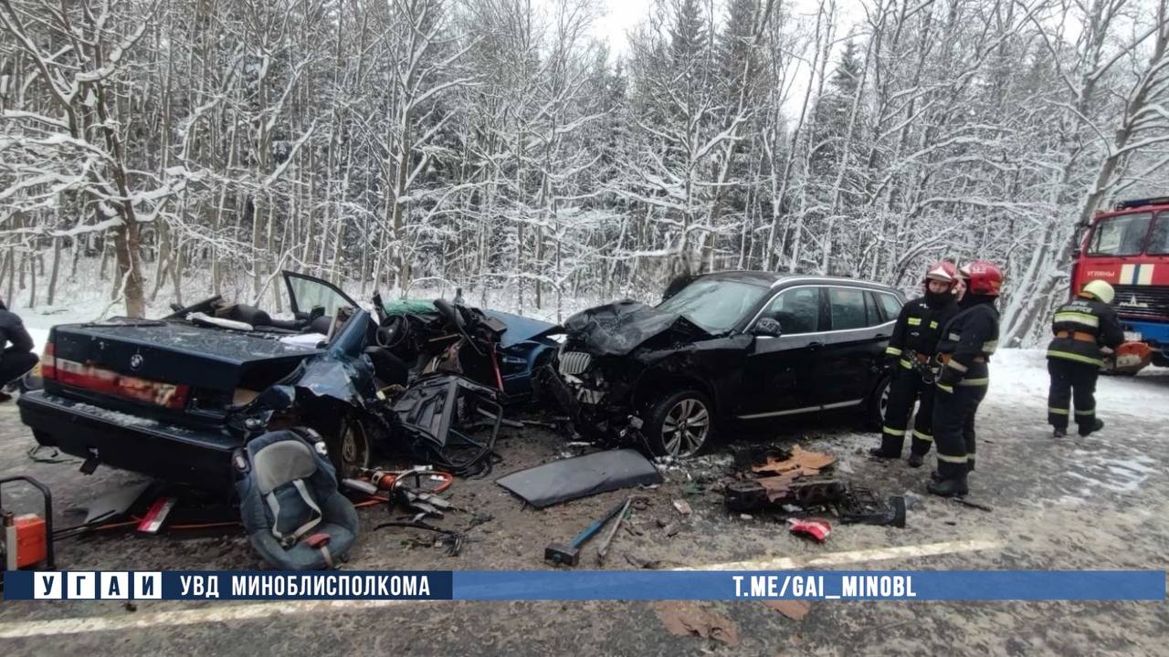 Столкновение двух BMW унесло жизнь 25-летней девушки