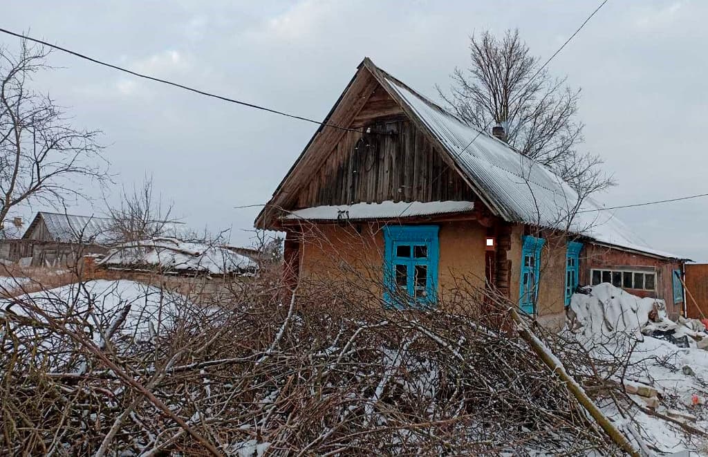 На пожаре в Пинском районе сын спас мать-пенсионерку