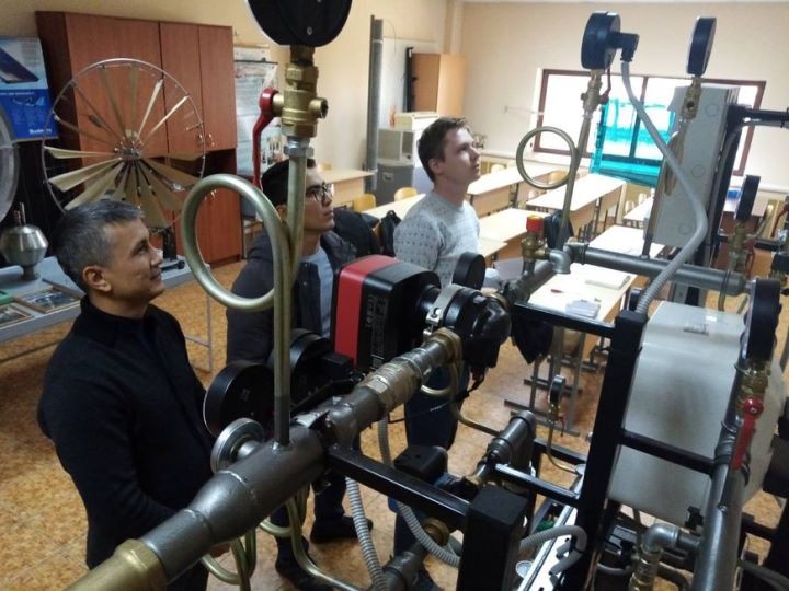 Специалисты ташкентского технопарка повышают опыт в лабораториях брестского вуза