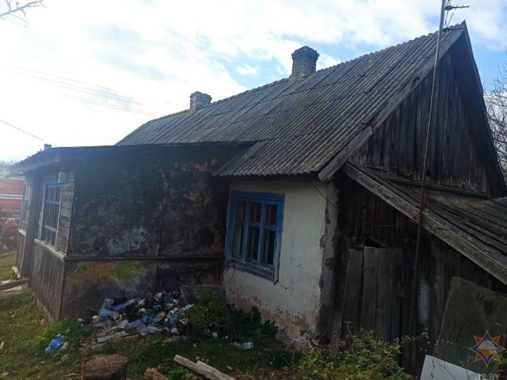 В Ивацевичском районе работники МЧС спасли на пожаре мужчину