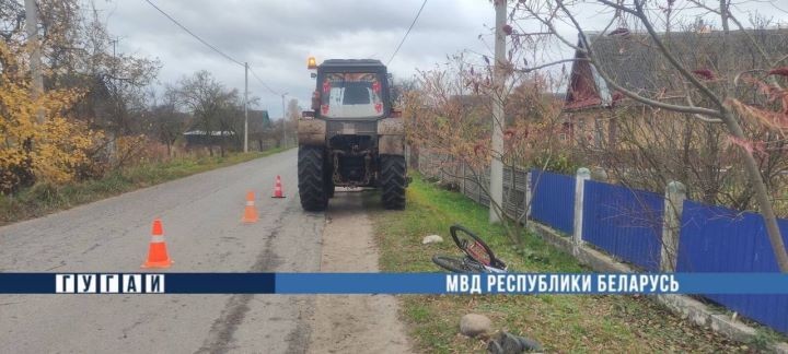Тракторист сбил 16-летнего велосипедиста в Пружанском районе