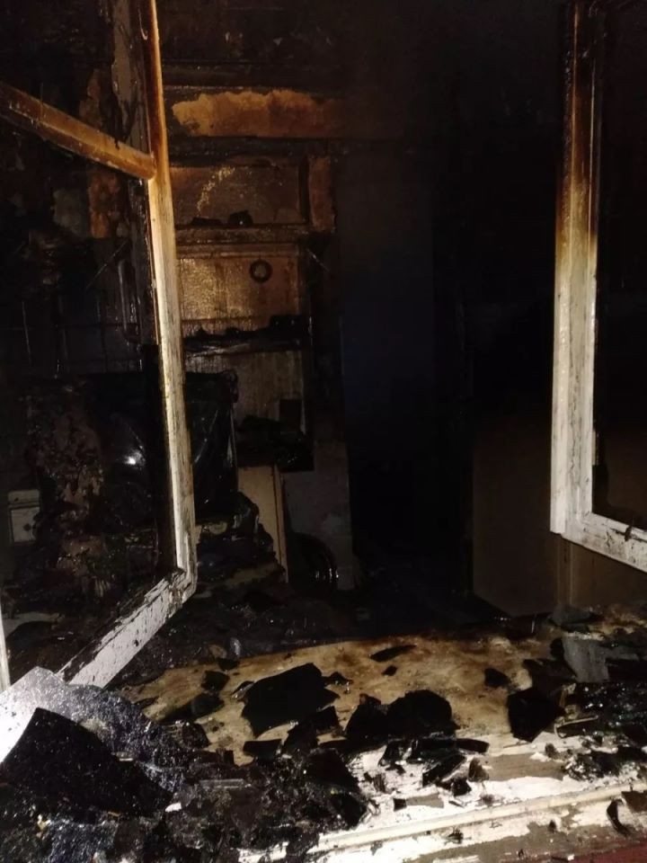 В Бресте горел жилой дом на Хлебной