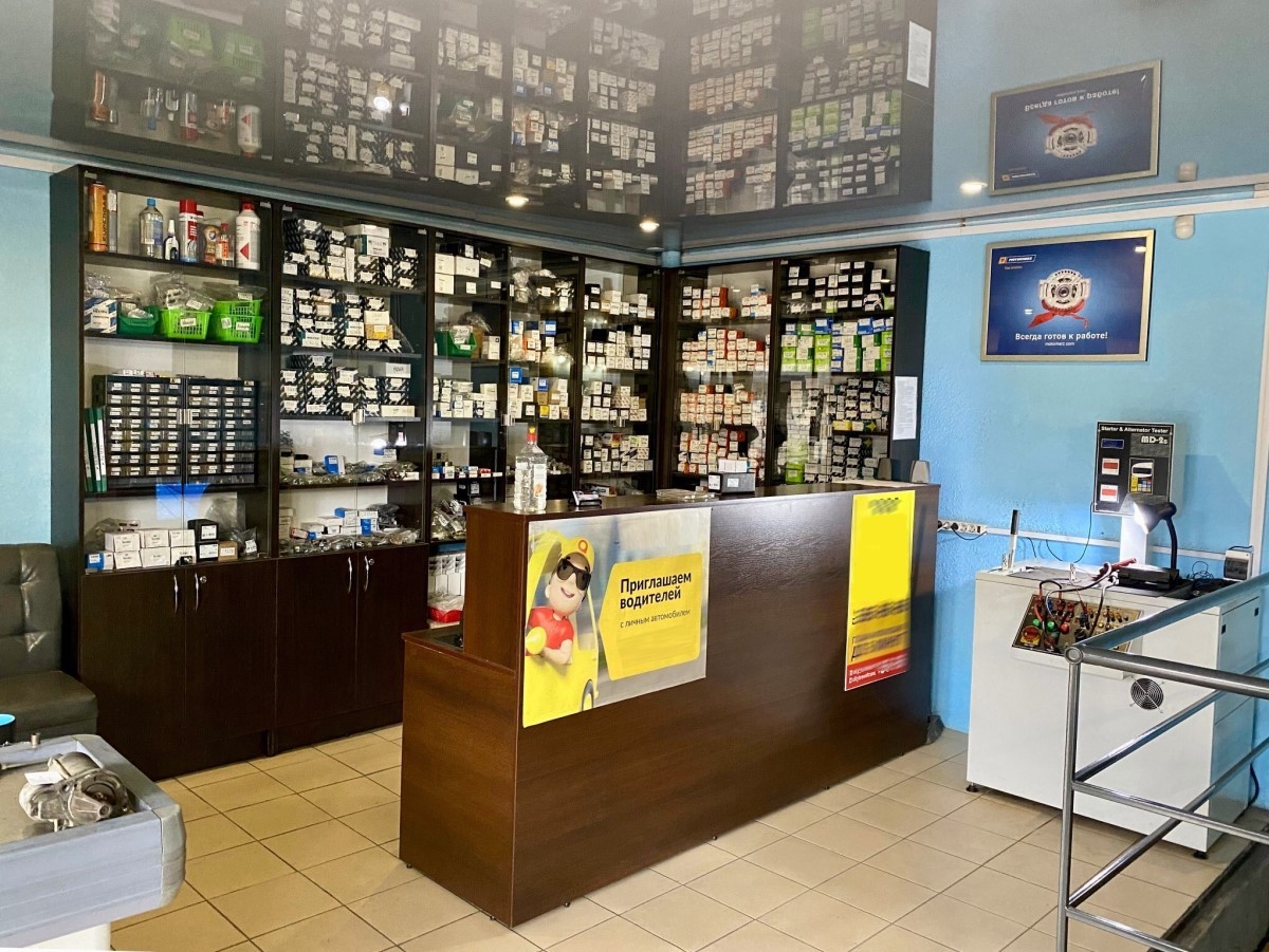 Автомастерская, специализирующаяся на ремонте рулевых реек, стартеров и генераторов для всех видов транспорта, по ул. Коммерческая 4А в Бресте. Сжатые сроки без ущерба качеству!