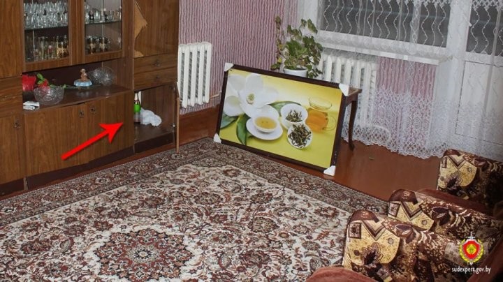 Женщина ненадолго вышла из дома, а когда вернулась, обнаружила пропажу спиртного. Случай в Брестской области