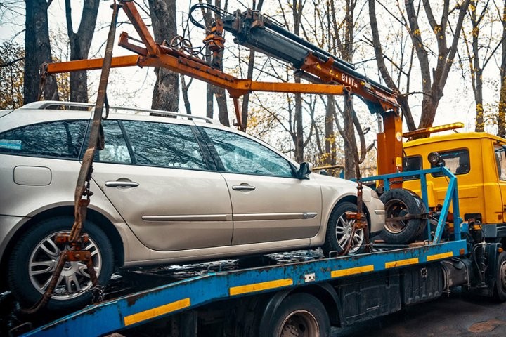 Восемь лет на штрафстоянке: кому придется заплатить