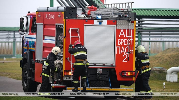 Учения МЧС на нефтебазе в Брестском районе