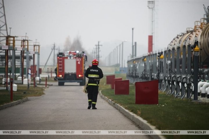 Учения МЧС на нефтебазе в Брестском районе
