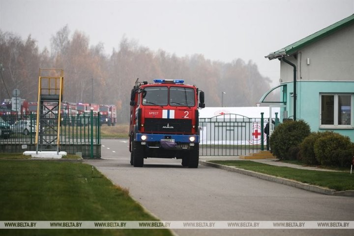 Учения МЧС на нефтебазе в Брестском районе