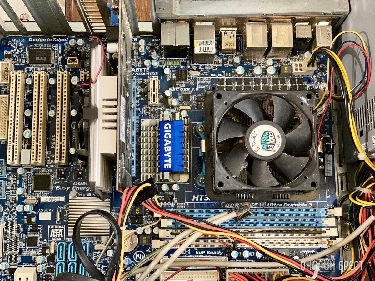 Покупка, ремонт, обслуживание компьютеров, ноутбуков, планшетов и мобильных телефонов в Бресте!