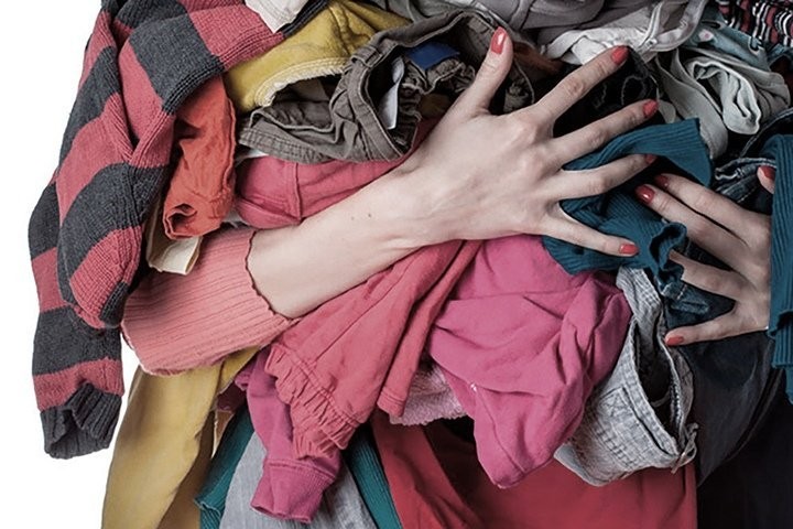 Госстандарт Беларуси запретил продажу школьной одежды популярного бренда. В чем дело?