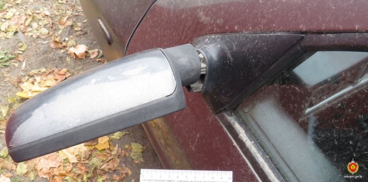 В Пинске пьяный мужчина повредил чужое авто на сумму более 250 рублей