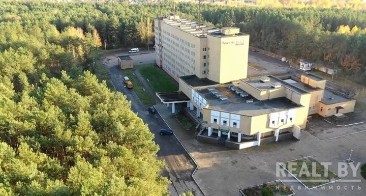 В Бресте выставили на продажу семиэтажную гостиницу. Узнали почем