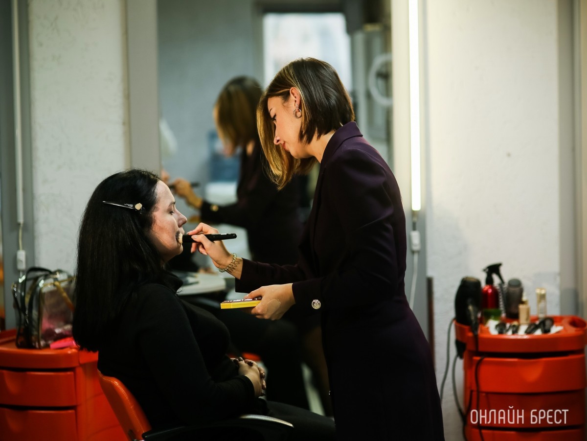 Не салон и не студия, а новая парикмахерская «CARAMEL» открылась на Востоке в Бресте
