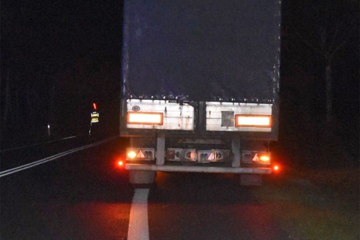 В Польше белорус на фуре сбил в темноте пешехода без фликеров