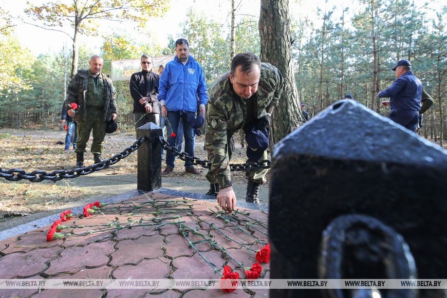 В окрестностях Бреста присоединились к акции «Чистый лес»