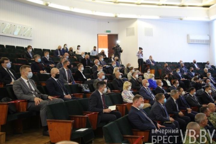 О чем говорил глава МВД Иван Кубраков во время визита в Брест?