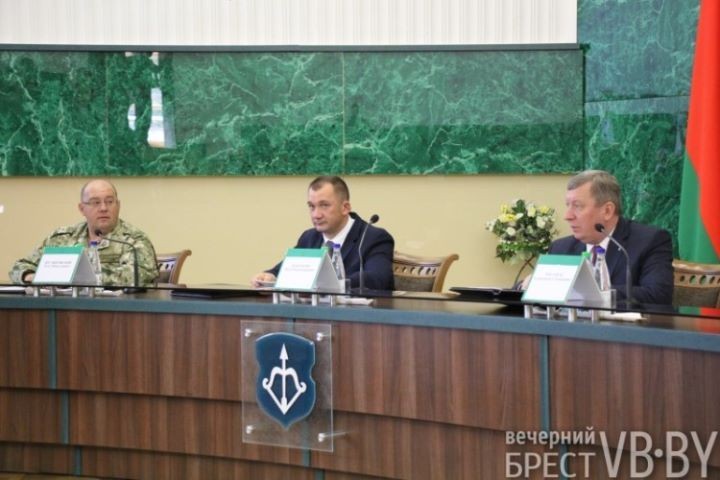 О чем говорил глава МВД Иван Кубраков во время визита в Брест?