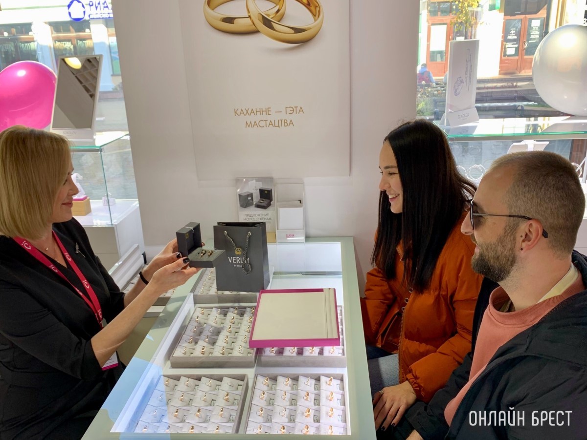 Магазин СЛАВИЯ в Бресте