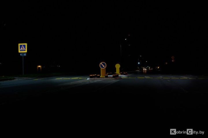 Зачем нужен «островок безопасности» напротив автовокзала в Кобрине: поговорили с ГАИ