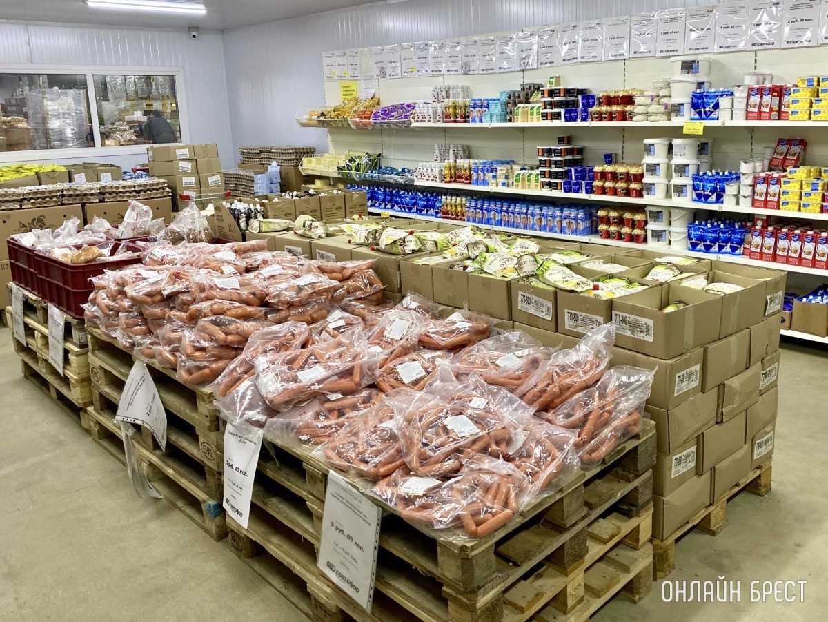 Магазин «Светофор» на Приграничной в Бресте (р-н Козлович)