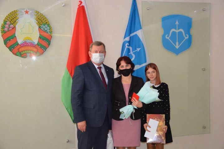 В Бресте чествовали матерей, воспитывающих пятерых детей