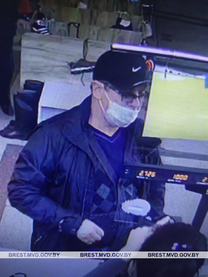 В Бресте ищут покупателя из магазина по ул.Мицкевича