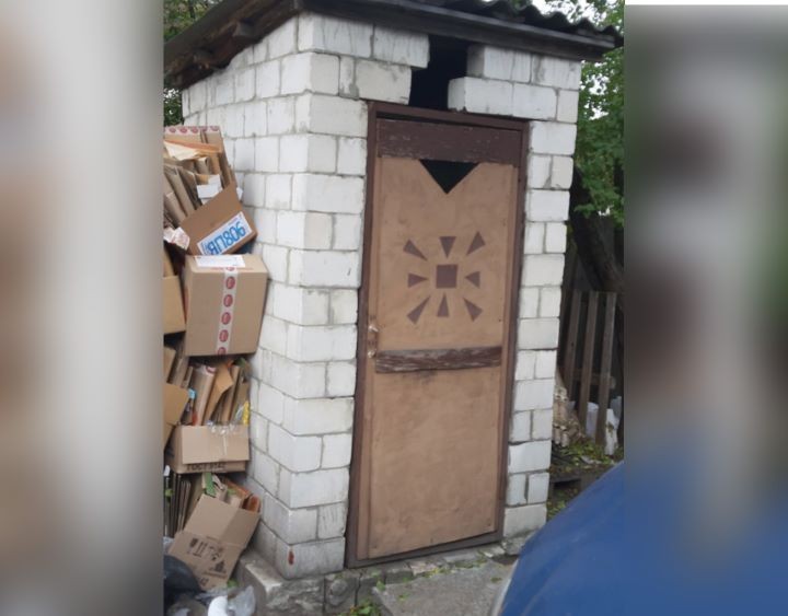 «В первые секунды и не разобрался, что это ребенок». В выгребной яме общественного туалета нашли младенца