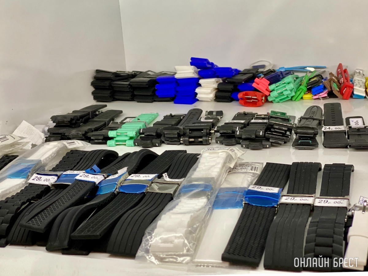 Здесь то, что вы искали: более 3000 ремешков для наручных часов в магазине «Fashion Time» на Советской в Бресте