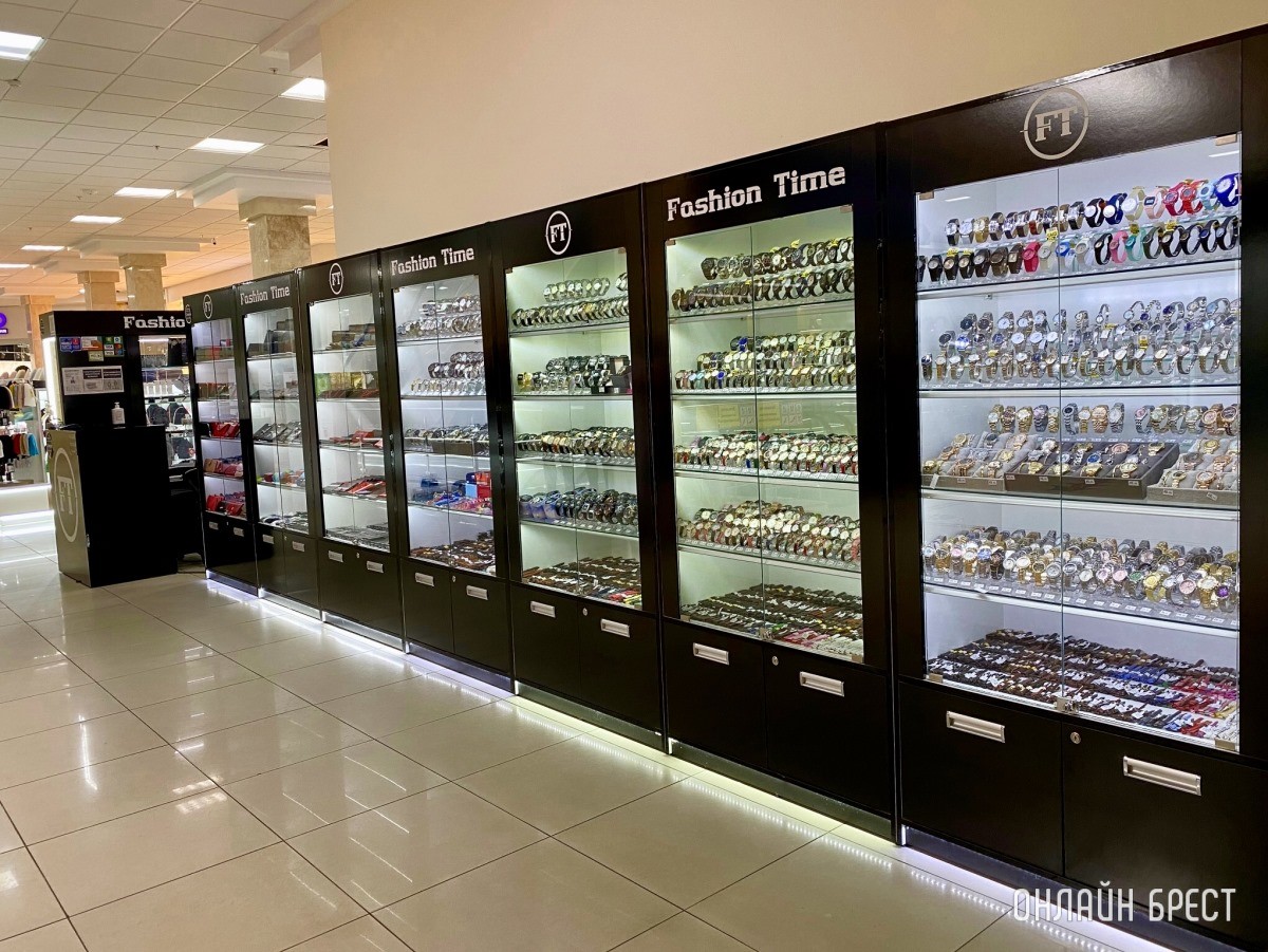 Здесь то, что вы искали: более 3000 ремешков для наручных часов в магазине «Fashion Time» на Советской в Бресте